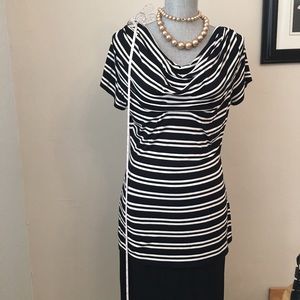 MAX STUDIO ❤️ Stretch Striped Top